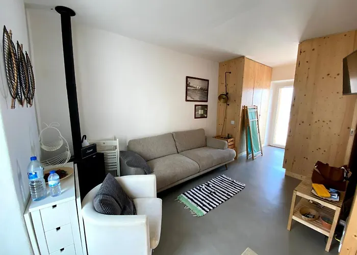 Waterfront Балеал